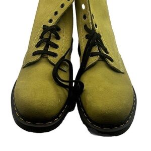 The Original Dr. Martens Boots Mens Size 13 Tan Suede Lace Up New 1460 Pascal